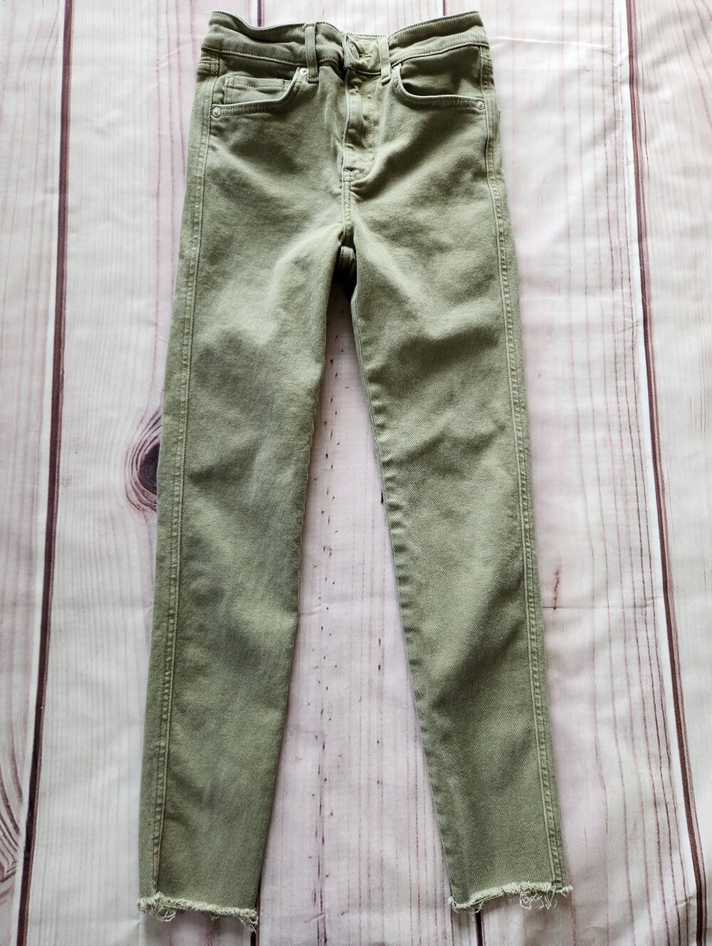 We The Free "Raw Hem Jegging Skinny Jeans" Sage Army Green | Women's Size 26 - Picture 5 of 12
